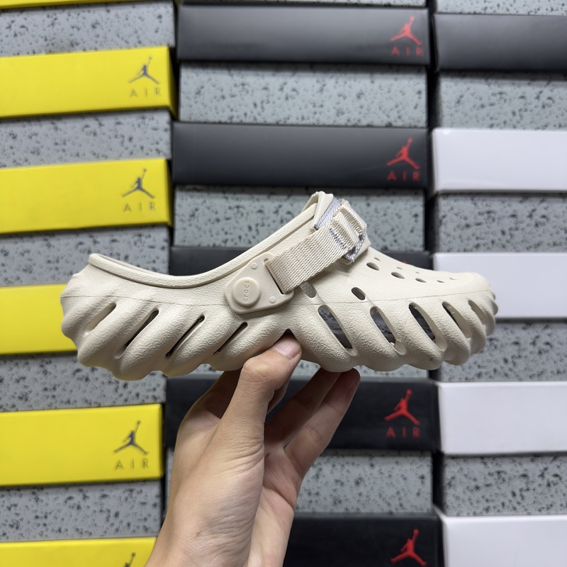 【H Batch】Crocs 波波（偏大） 水泥黑 M4-M11