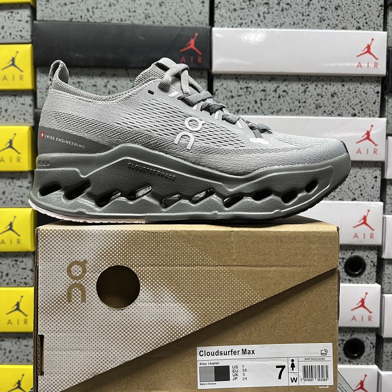 【XP Batch】Cloudsurfer Max 36-46 3WF30223095 灰色